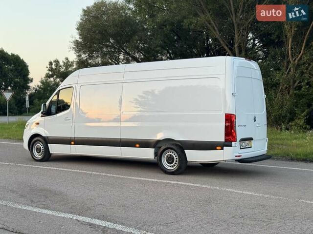 Белый Мерседес Sprinter, объемом двигателя 2.14 л и пробегом 261 тыс. км за 25800 $, фото 7 на Automoto.ua