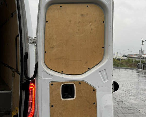 Белый Мерседес Sprinter, объемом двигателя 2.14 л и пробегом 256 тыс. км за 29992 $, фото 26 на Automoto.ua