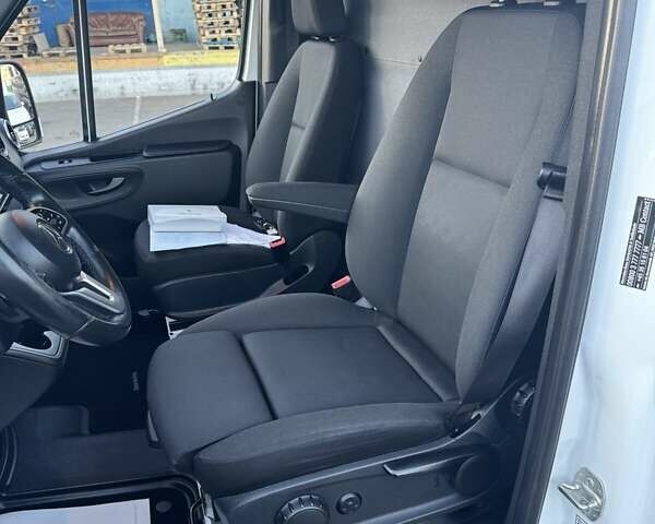 Белый Мерседес Sprinter, объемом двигателя 2.2 л и пробегом 180 тыс. км за 27900 $, фото 37 на Automoto.ua