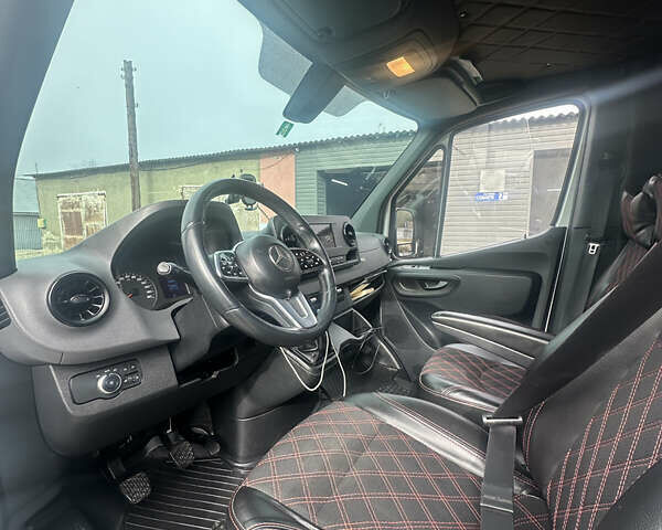 Мерседес Sprinter 2019 в Черновцах на Automoto.ua Белый Мерседес Sprinter, объемом двигателя 3 л и пробегом 380 тыс. км за 42779 $, фото 6 на Automoto.ua