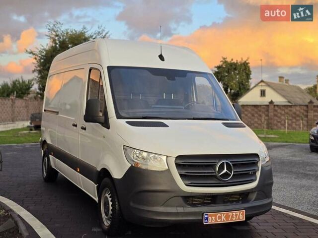 Білий Мерседес Sprinter, об'ємом двигуна 2.14 л та пробігом 131 тис. км за 21422 $, фото 21 на Automoto.ua
