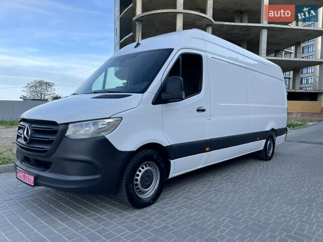 Білий Мерседес Sprinter, об'ємом двигуна 2.2 л та пробігом 280 тис. км за 23800 $, фото 2 на Automoto.ua