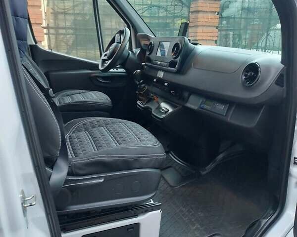 Белый Мерседес Sprinter, объемом двигателя 2.2 л и пробегом 297 тыс. км за 26700 $, фото 17 на Automoto.ua