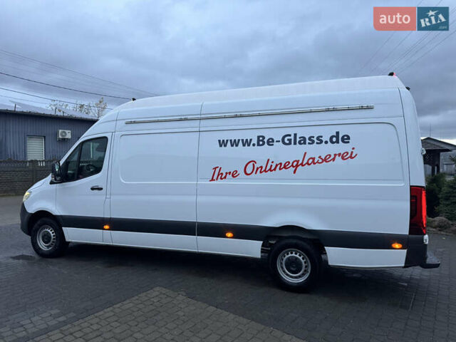 Белый Мерседес Sprinter, объемом двигателя 2.1 л и пробегом 366 тыс. км за 27800 $, фото 15 на Automoto.ua