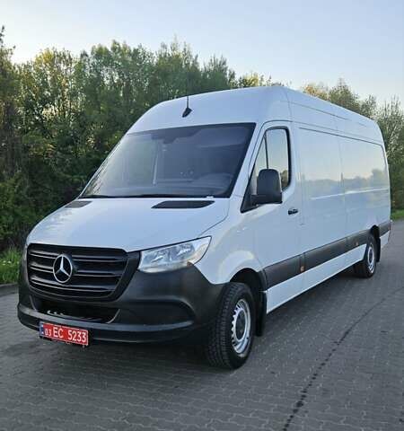 Белый Мерседес Sprinter, объемом двигателя 2.2 л и пробегом 174 тыс. км за 27500 $, фото 35 на Automoto.ua