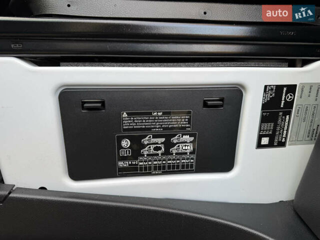 Белый Мерседес Sprinter, объемом двигателя 2.2 л и пробегом 293 тыс. км за 28800 $, фото 26 на Automoto.ua