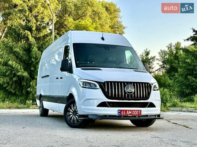 Белый Мерседес Sprinter, объемом двигателя 0 л и пробегом 290 тыс. км за 25000 $, фото 53 на Automoto.ua