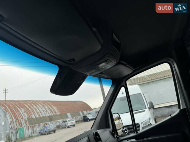 Белый Мерседес Sprinter, объемом двигателя 2.2 л и пробегом 245 тыс. км за 26900 $, фото 10 на Automoto.ua