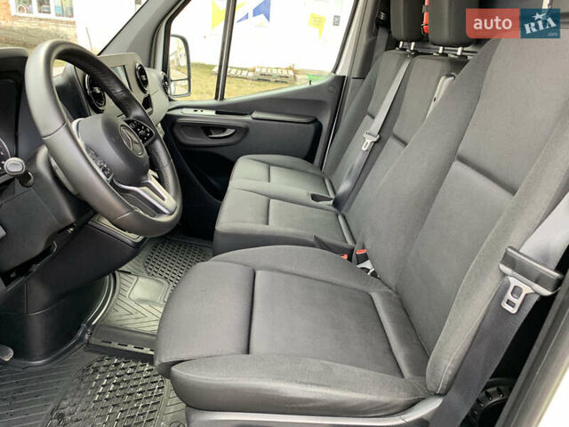 Белый Мерседес Sprinter, объемом двигателя 2 л и пробегом 246 тыс. км за 29300 $, фото 18 на Automoto.ua