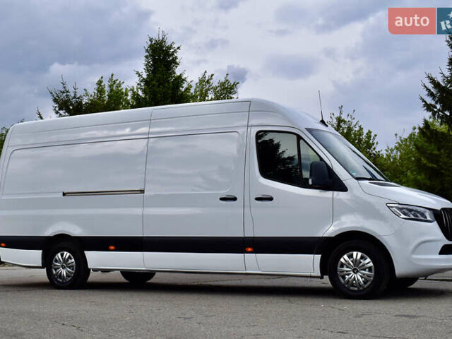 Белый Мерседес Sprinter, объемом двигателя 2.2 л и пробегом 280 тыс. км за 29000 $, фото 52 на Automoto.ua