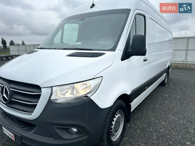 Белый Мерседес Sprinter, объемом двигателя 2.14 л и пробегом 433 тыс. км за 27900 $, фото 9 на Automoto.ua