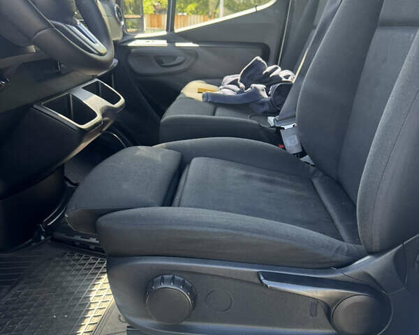 Белый Мерседес Sprinter, объемом двигателя 2.14 л и пробегом 204 тыс. км за 28500 $, фото 11 на Automoto.ua