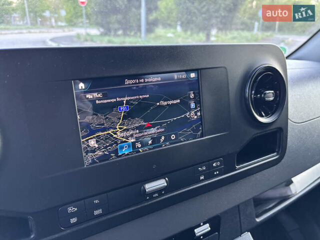 Белый Мерседес Sprinter, объемом двигателя 2.2 л и пробегом 280 тыс. км за 29000 $, фото 19 на Automoto.ua