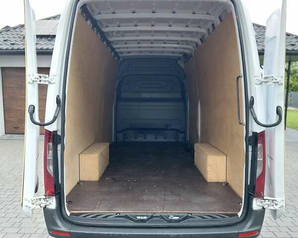Білий Мерседес Sprinter, об'ємом двигуна 3 л та пробігом 360 тис. км за 33098 $, фото 14 на Automoto.ua