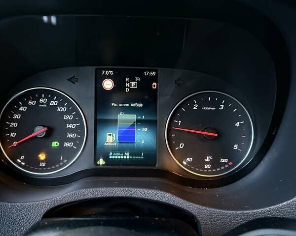 Мерседес Sprinter 2020 в Киеве на Automoto.ua Белый Мерседес Sprinter, объемом двигателя 2.2 л и пробегом 288 тыс. км за 23850 $, фото 31 на Automoto.ua