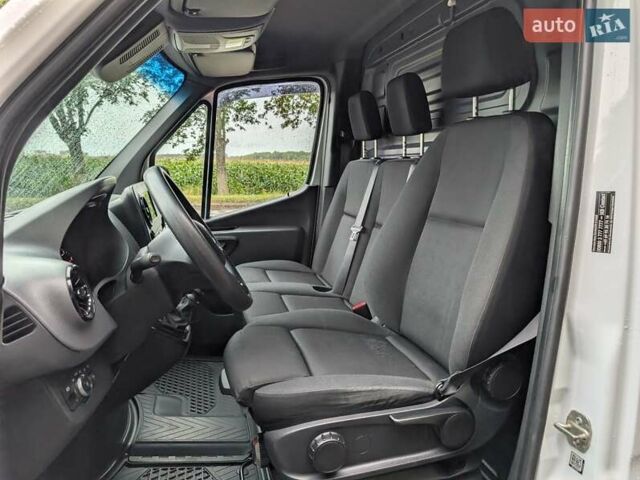 Білий Мерседес Sprinter, об'ємом двигуна 2.2 л та пробігом 291 тис. км за 25999 $, фото 70 на Automoto.ua