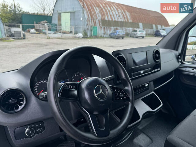 Белый Мерседес Sprinter, объемом двигателя 2.2 л и пробегом 245 тыс. км за 26900 $, фото 11 на Automoto.ua