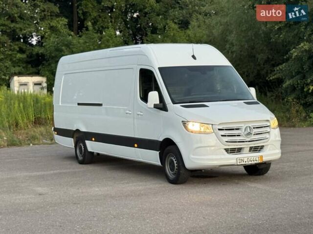 Белый Мерседес Sprinter, объемом двигателя 2.2 л и пробегом 267 тыс. км за 28900 $, фото 74 на Automoto.ua