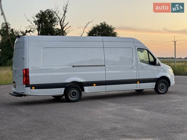 Белый Мерседес Sprinter, объемом двигателя 2.2 л и пробегом 267 тыс. км за 28900 $, фото 81 на Automoto.ua