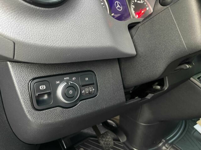Білий Мерседес Sprinter, об'ємом двигуна 2.2 л та пробігом 337 тис. км за 24800 $, фото 17 на Automoto.ua