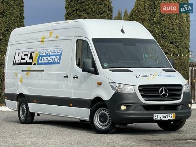 Белый Мерседес Sprinter, объемом двигателя 2.2 л и пробегом 300 тыс. км за 25500 $, фото 81 на Automoto.ua