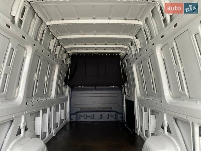Белый Мерседес Sprinter, объемом двигателя 2.2 л и пробегом 193 тыс. км за 22850 $, фото 27 на Automoto.ua