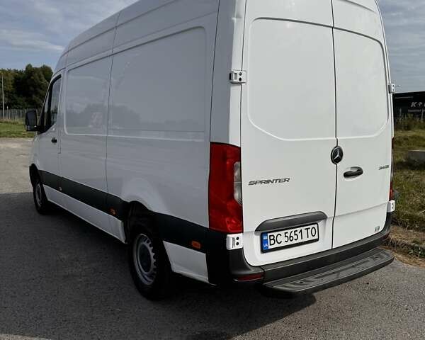 Білий Мерседес Sprinter, об'ємом двигуна 2.14 л та пробігом 265 тис. км за 22900 $, фото 5 на Automoto.ua