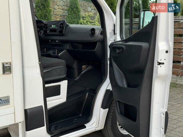 Білий Мерседес Sprinter, об'ємом двигуна 2.2 л та пробігом 254 тис. км за 24500 $, фото 99 на Automoto.ua