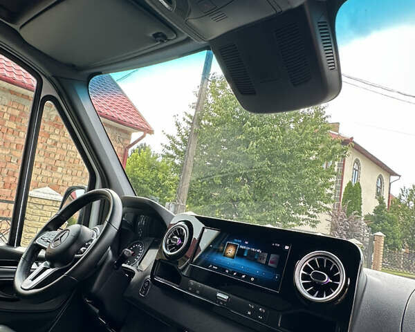 Белый Мерседес Sprinter, объемом двигателя 2.99 л и пробегом 373 тыс. км за 62700 $, фото 21 на Automoto.ua