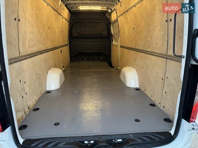 Белый Мерседес Sprinter, объемом двигателя 2.2 л и пробегом 267 тыс. км за 28900 $, фото 48 на Automoto.ua