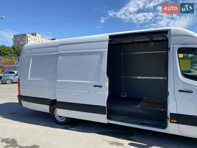 Белый Мерседес Sprinter, объемом двигателя 2.14 л и пробегом 180 тыс. км за 32500 $, фото 11 на Automoto.ua