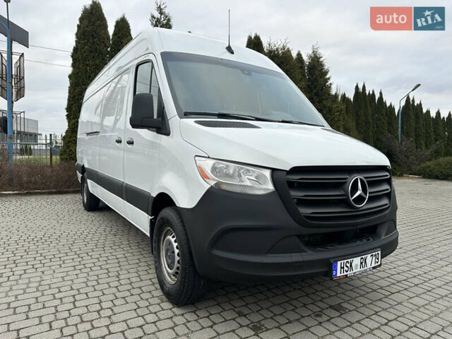 Белый Мерседес Sprinter, объемом двигателя 3 л и пробегом 300 тыс. км за 37500 $, фото 11 на Automoto.ua