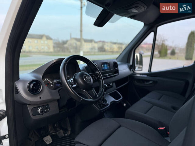 Белый Мерседес Sprinter, объемом двигателя 2.14 л и пробегом 230 тыс. км за 21500 $, фото 42 на Automoto.ua