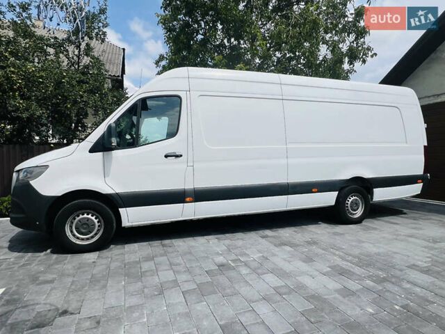 Белый Мерседес Sprinter, объемом двигателя 2.14 л и пробегом 575 тыс. км за 27500 $, фото 5 на Automoto.ua