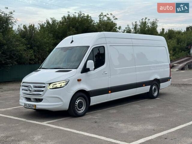Белый Мерседес Sprinter, объемом двигателя 2.2 л и пробегом 243 тыс. км за 25800 $, фото 74 на Automoto.ua