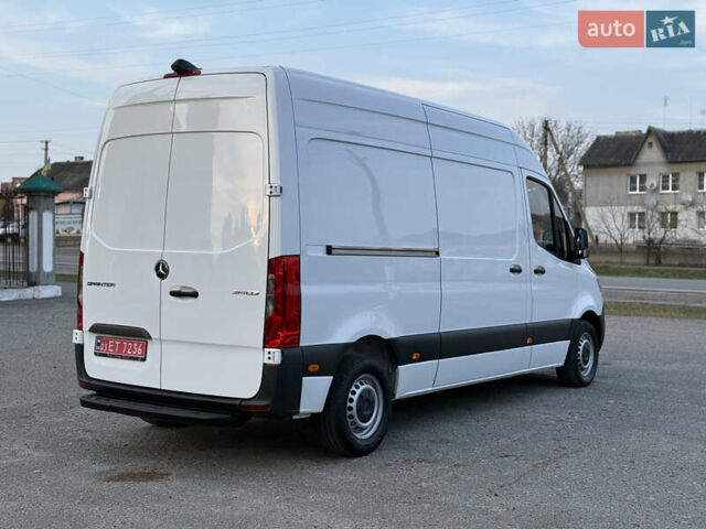 Белый Мерседес Sprinter, объемом двигателя 2.14 л и пробегом 230 тыс. км за 21500 $, фото 8 на Automoto.ua