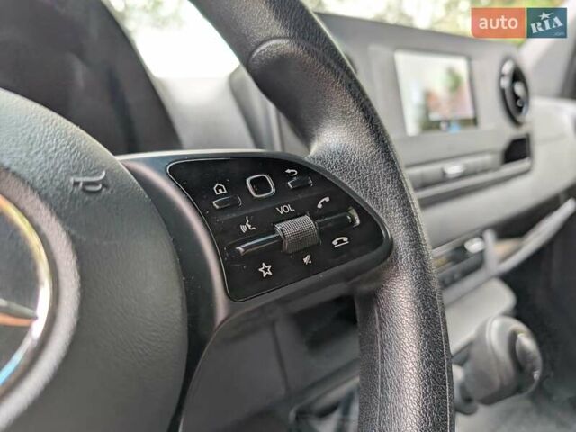 Білий Мерседес Sprinter, об'ємом двигуна 2.2 л та пробігом 291 тис. км за 25999 $, фото 104 на Automoto.ua
