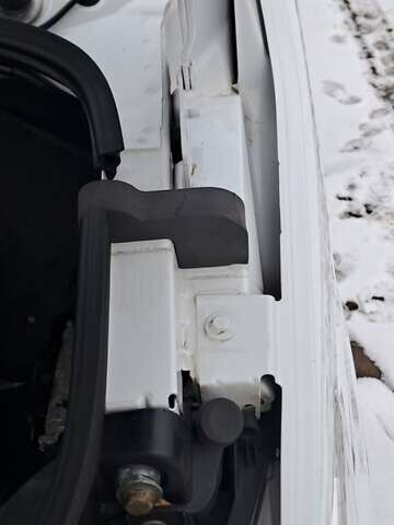 Белый Мерседес Sprinter, объемом двигателя 2.2 л и пробегом 222 тыс. км за 23999 $, фото 84 на Automoto.ua