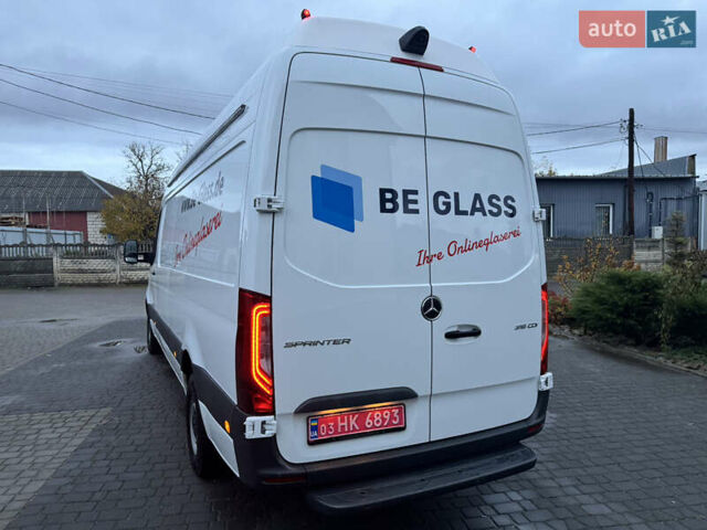 Белый Мерседес Sprinter, объемом двигателя 2.1 л и пробегом 366 тыс. км за 27800 $, фото 12 на Automoto.ua