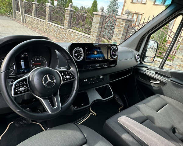 Белый Мерседес Sprinter, объемом двигателя 2.99 л и пробегом 373 тыс. км за 62700 $, фото 17 на Automoto.ua