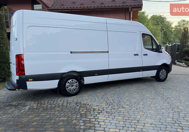 Белый Мерседес Sprinter, объемом двигателя 2.14 л и пробегом 346 тыс. км за 29400 $, фото 16 на Automoto.ua