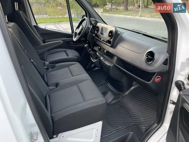 Белый Мерседес Sprinter, объемом двигателя 2.14 л и пробегом 337 тыс. км за 24800 $, фото 20 на Automoto.ua