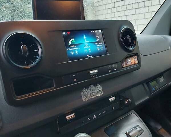 Белый Мерседес Sprinter, объемом двигателя 2.2 л и пробегом 297 тыс. км за 26700 $, фото 29 на Automoto.ua