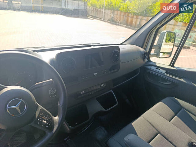 Білий Мерседес Sprinter, об'ємом двигуна 2.99 л та пробігом 241 тис. км за 41825 $, фото 20 на Automoto.ua