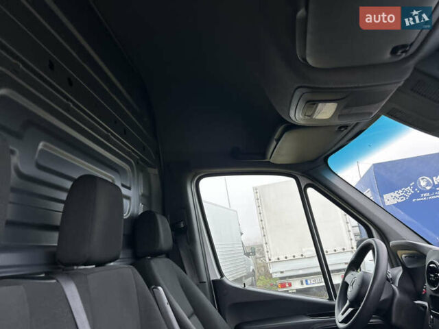Белый Мерседес Sprinter, объемом двигателя 2.2 л и пробегом 143 тыс. км за 24400 $, фото 51 на Automoto.ua