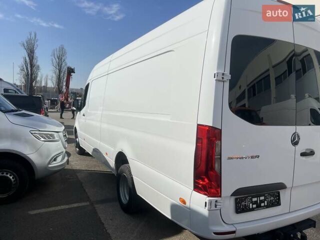 Белый Мерседес Sprinter, объемом двигателя 2.99 л и пробегом 1 тыс. км за 77000 $, фото 3 на Automoto.ua
