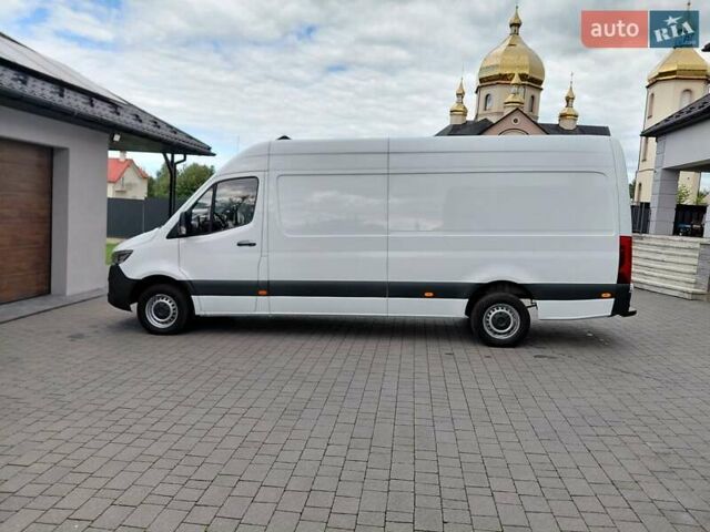 Белый Мерседес Sprinter, объемом двигателя 3 л и пробегом 361 тыс. км за 34000 $, фото 11 на Automoto.ua