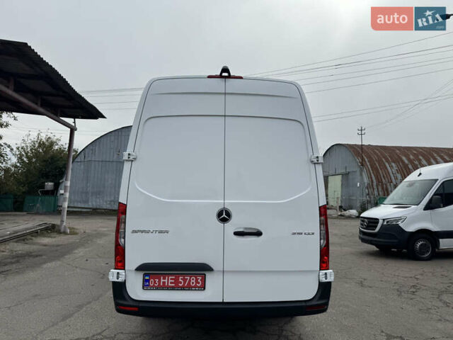 Белый Мерседес Sprinter, объемом двигателя 2.2 л и пробегом 245 тыс. км за 26900 $, фото 5 на Automoto.ua