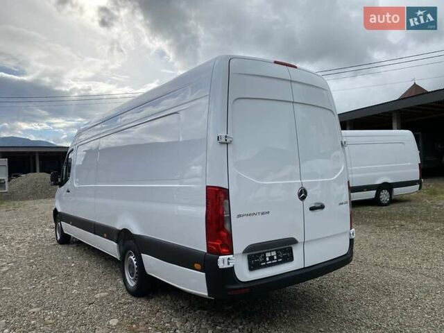 Белый Мерседес Sprinter, объемом двигателя 2.2 л и пробегом 193 тыс. км за 22850 $, фото 13 на Automoto.ua