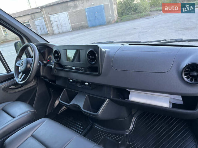 Белый Мерседес Sprinter, объемом двигателя 2.2 л и пробегом 280 тыс. км за 29000 $, фото 25 на Automoto.ua